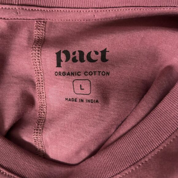 Pact Organic Cotton Long Sleeve Pocket Tee in Wine Red Size Large - Picture 4 of 4